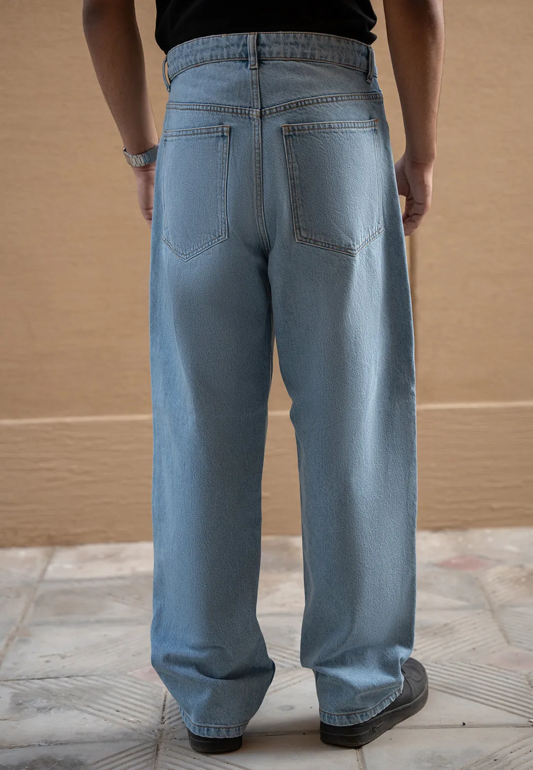 90’s Denim Straight Fit Jeans - Light Blue Wash