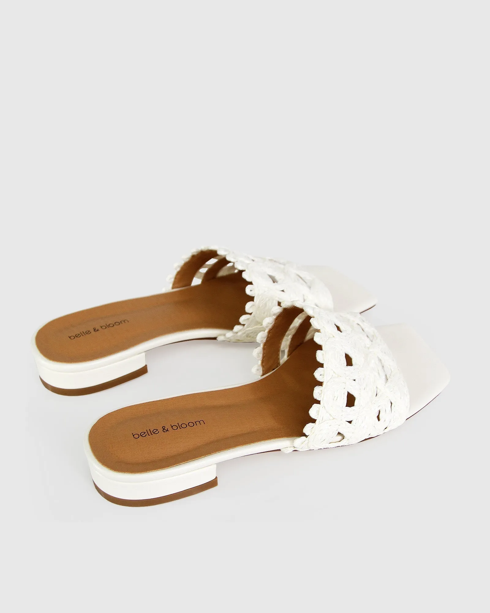 Can't Quit You Raffia Slide - White