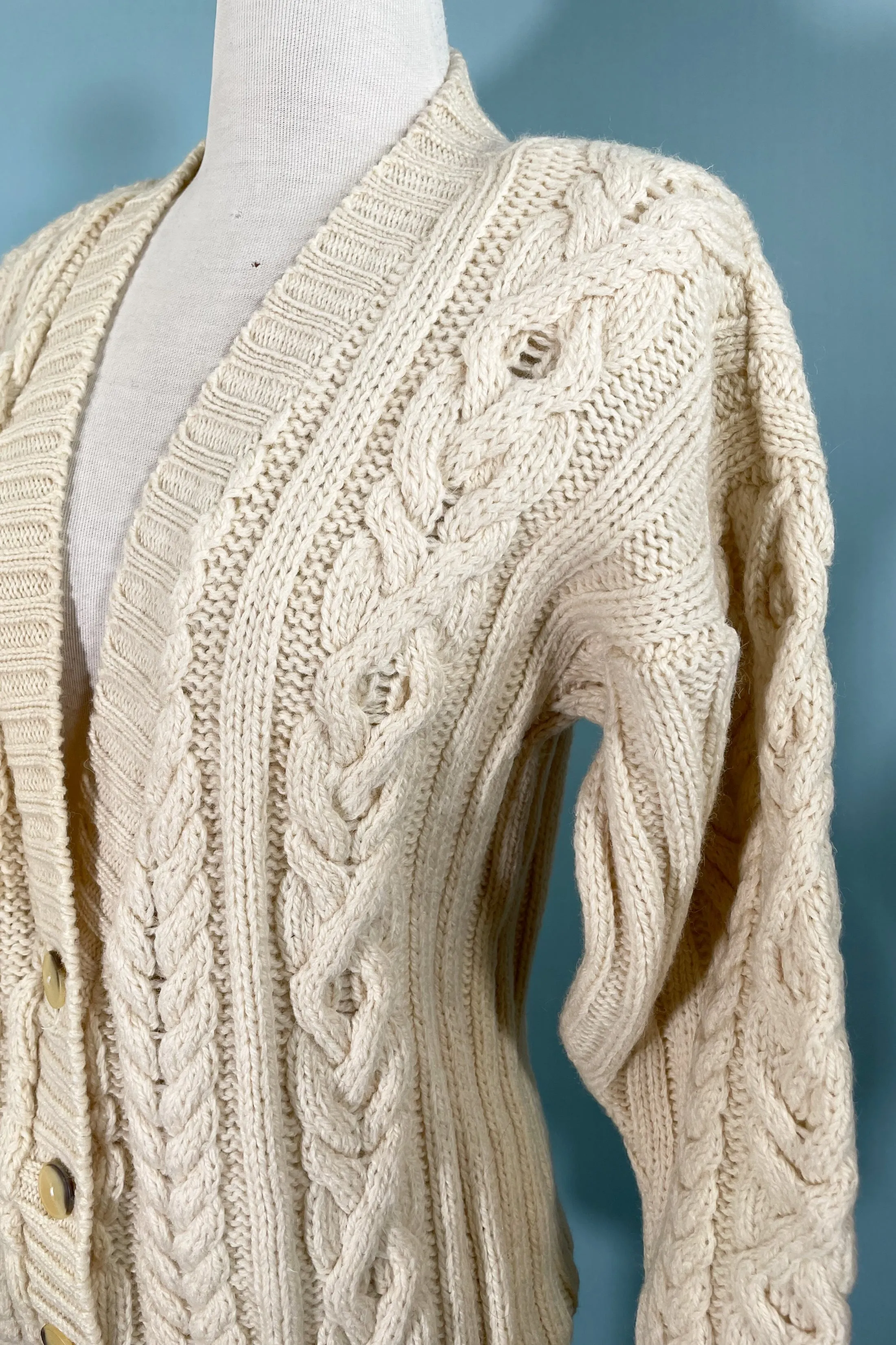 Carducci Cream Wool Cardigan Sweater, Cable Knit Fisherman Sweater M