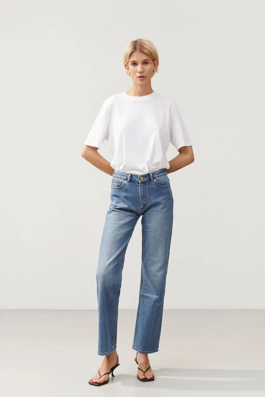 CLASSIC MID-WAIST DENIM - KENDALL ORIGINAL BLUE