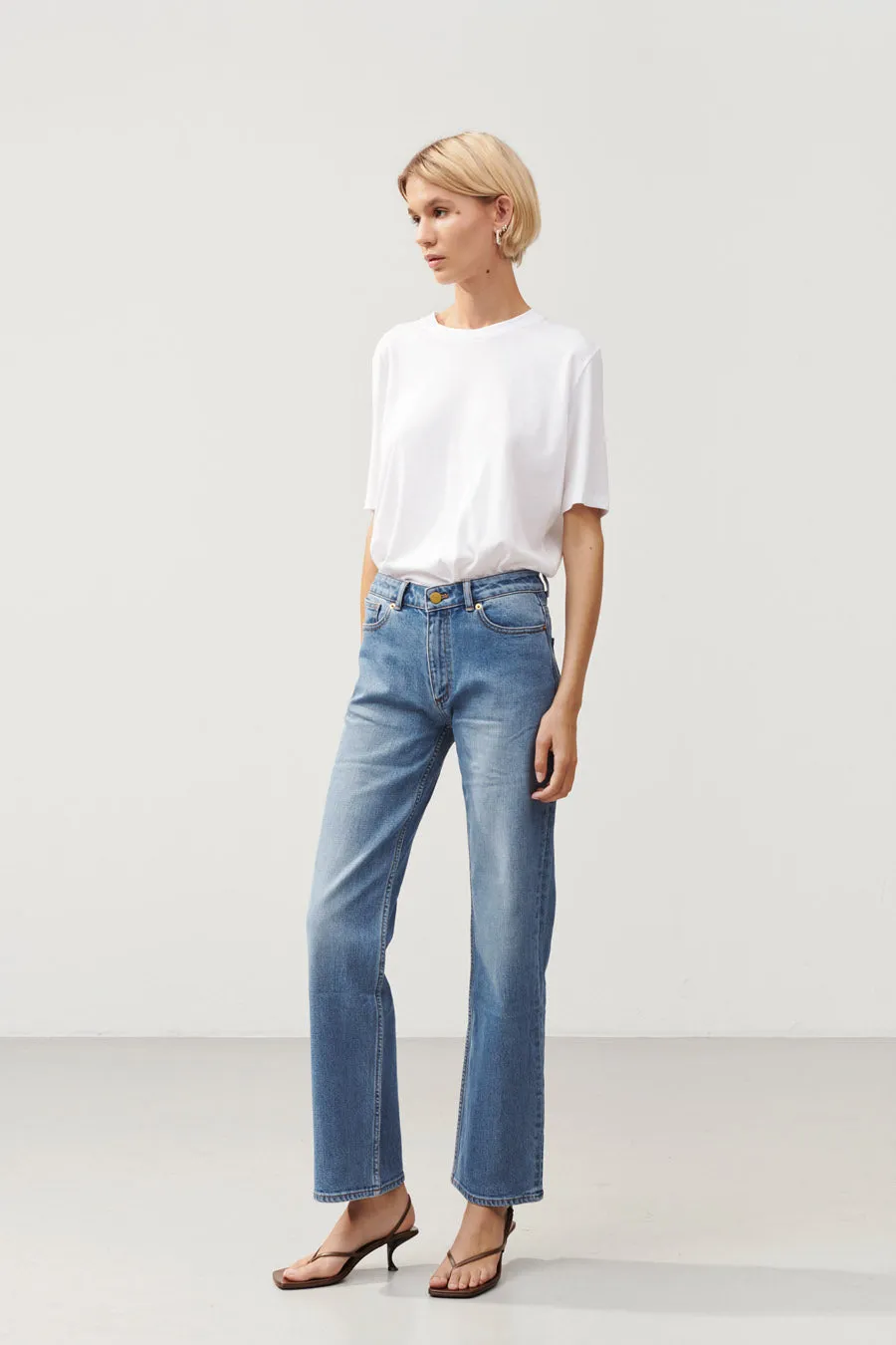 CLASSIC MID-WAIST DENIM - KENDALL ORIGINAL BLUE