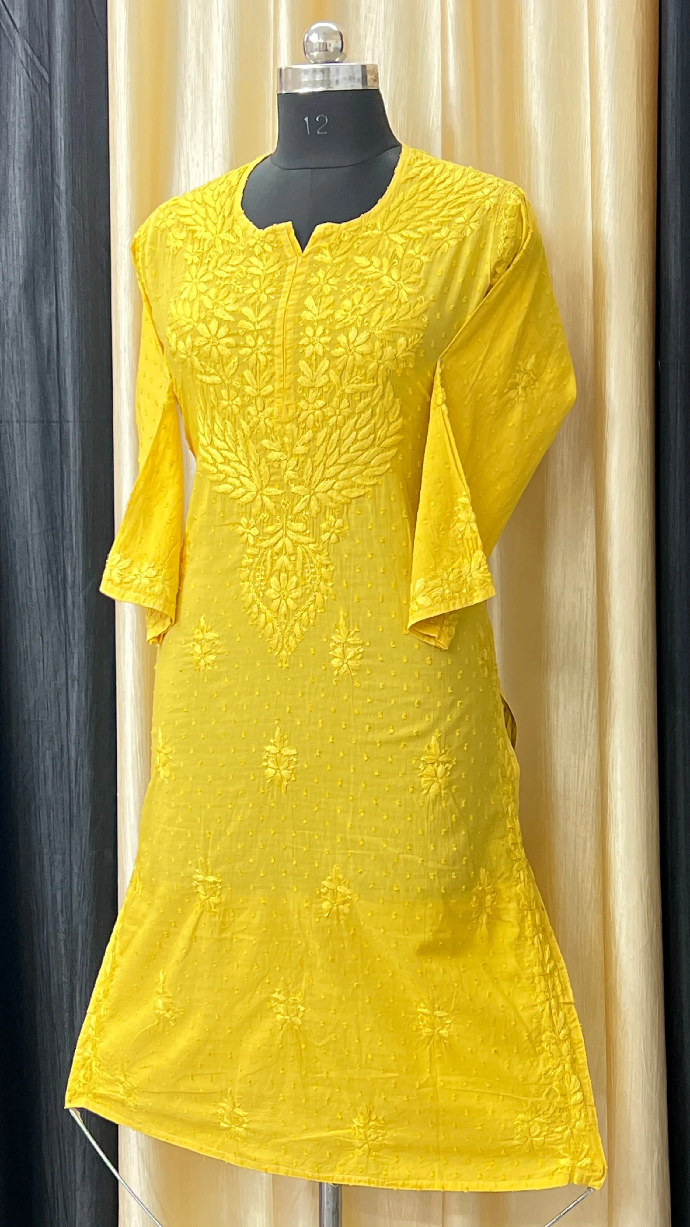 Cotton Dyeable chikan kurti