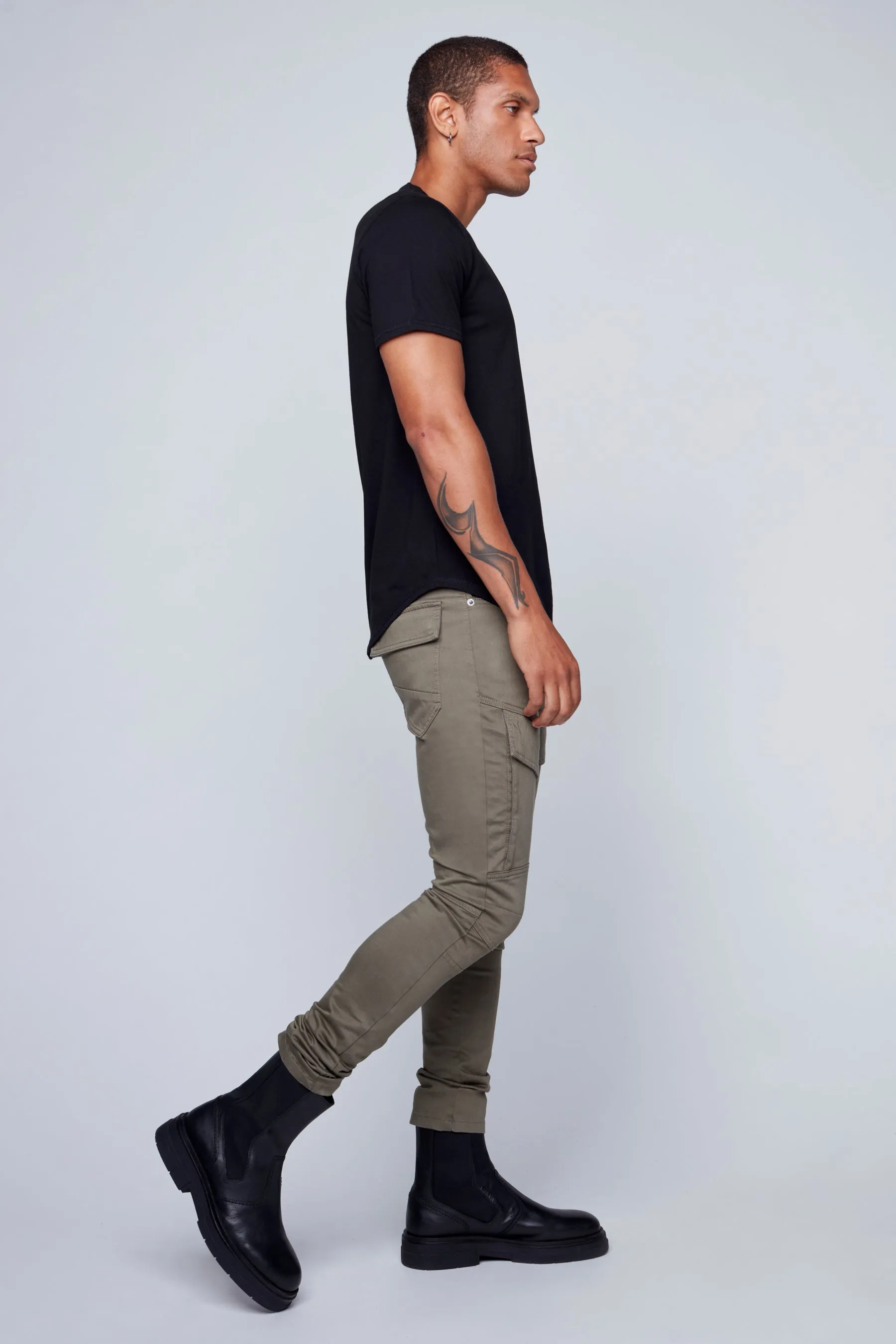 DELUXE Straight Fit Cargo Jeans - OLIVE