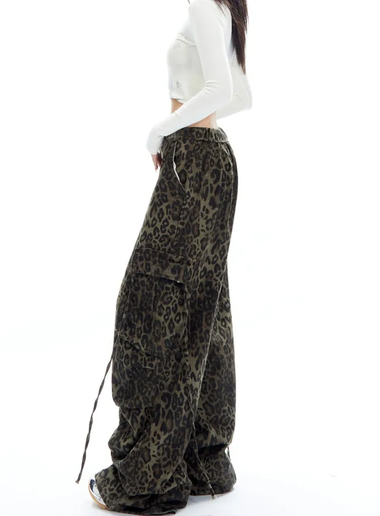 Leopard Print Wide-Leg Drawstring Pants