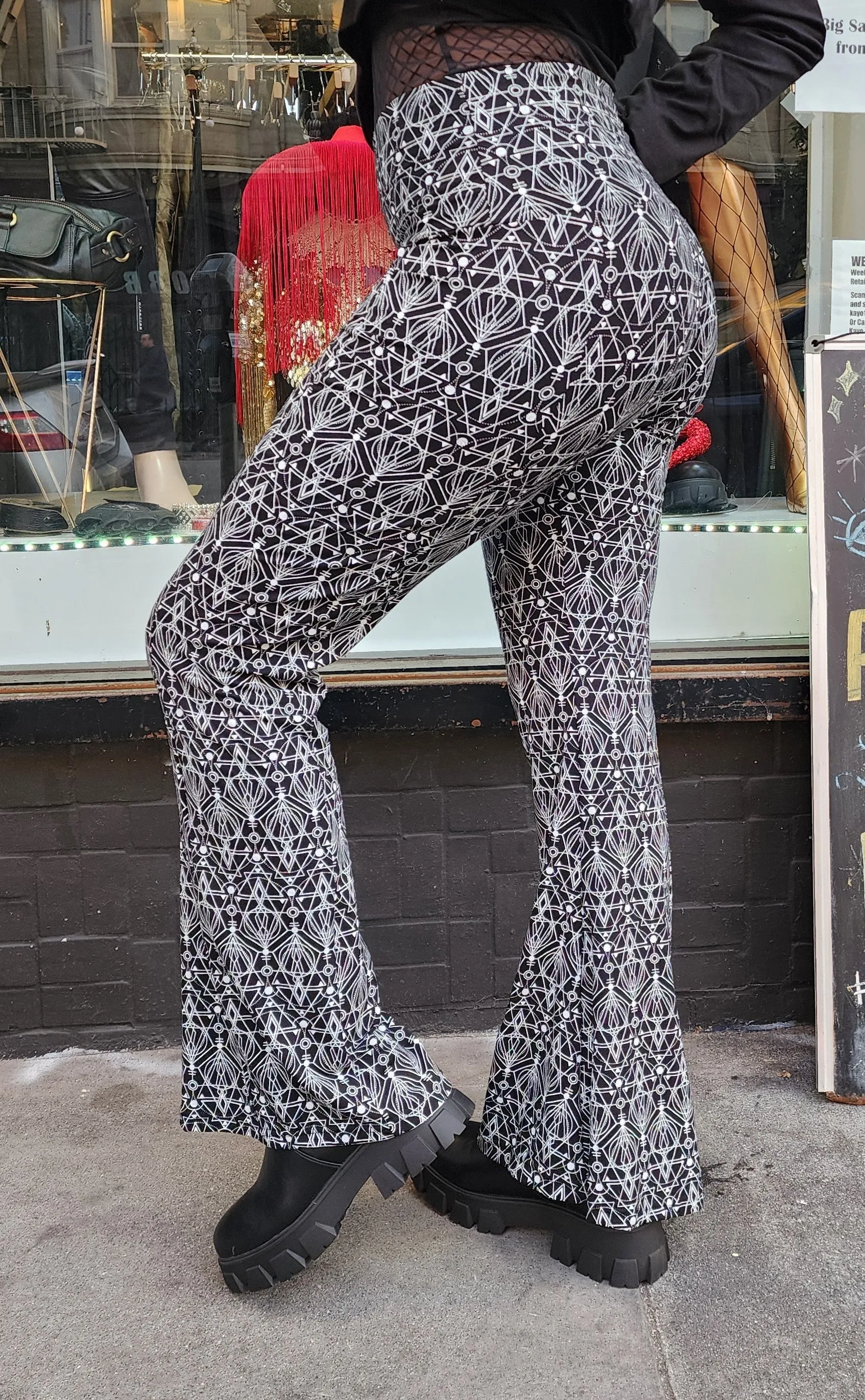 Nova Print Flare Pants (2 colors)