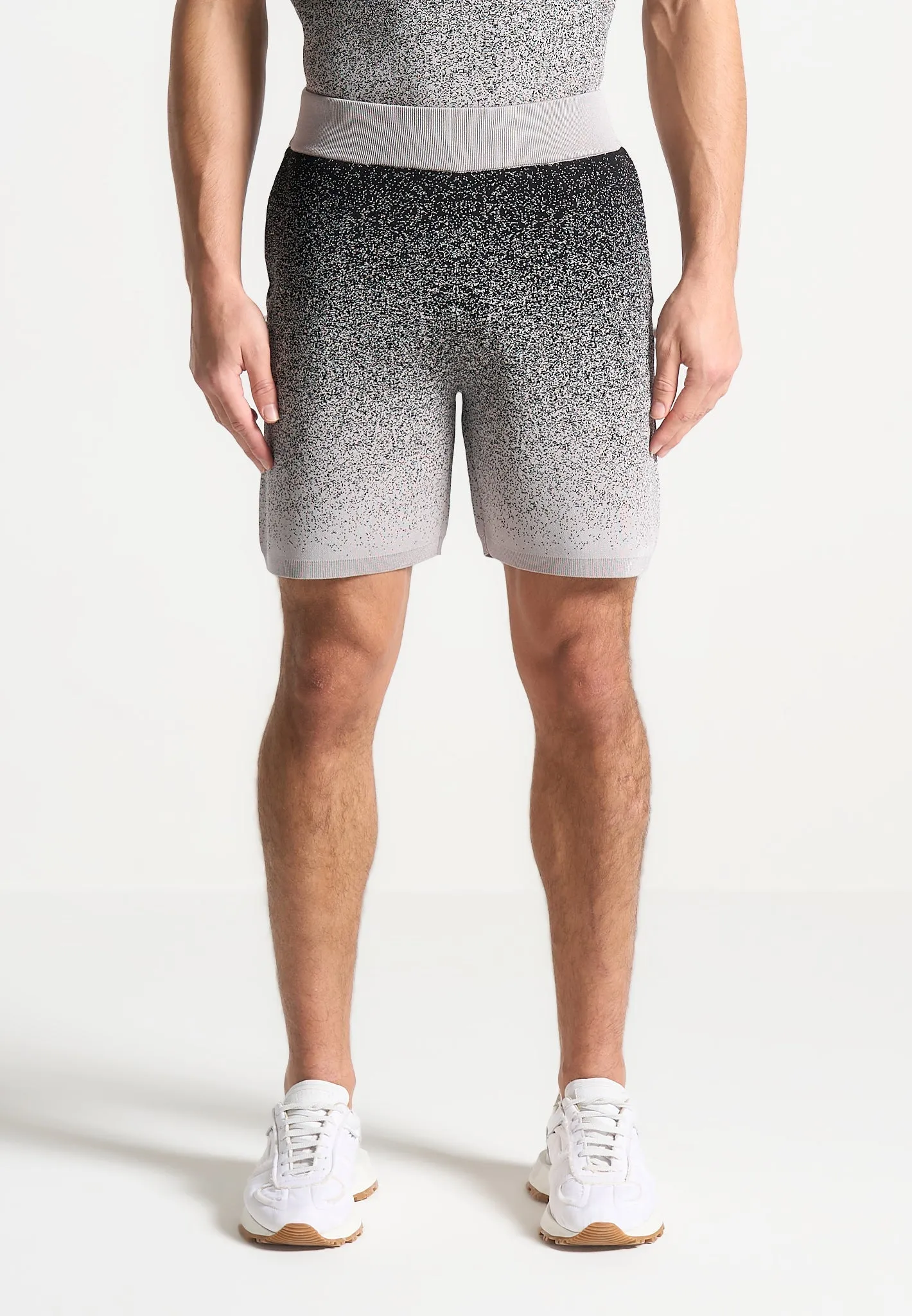 Ombré Knit Shorts - Grey/Black