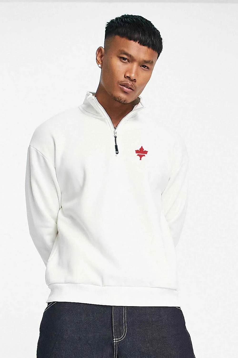 Polo Republica Men's Maple Leaf Embroidered Quarter Zipper Sweat Shirt