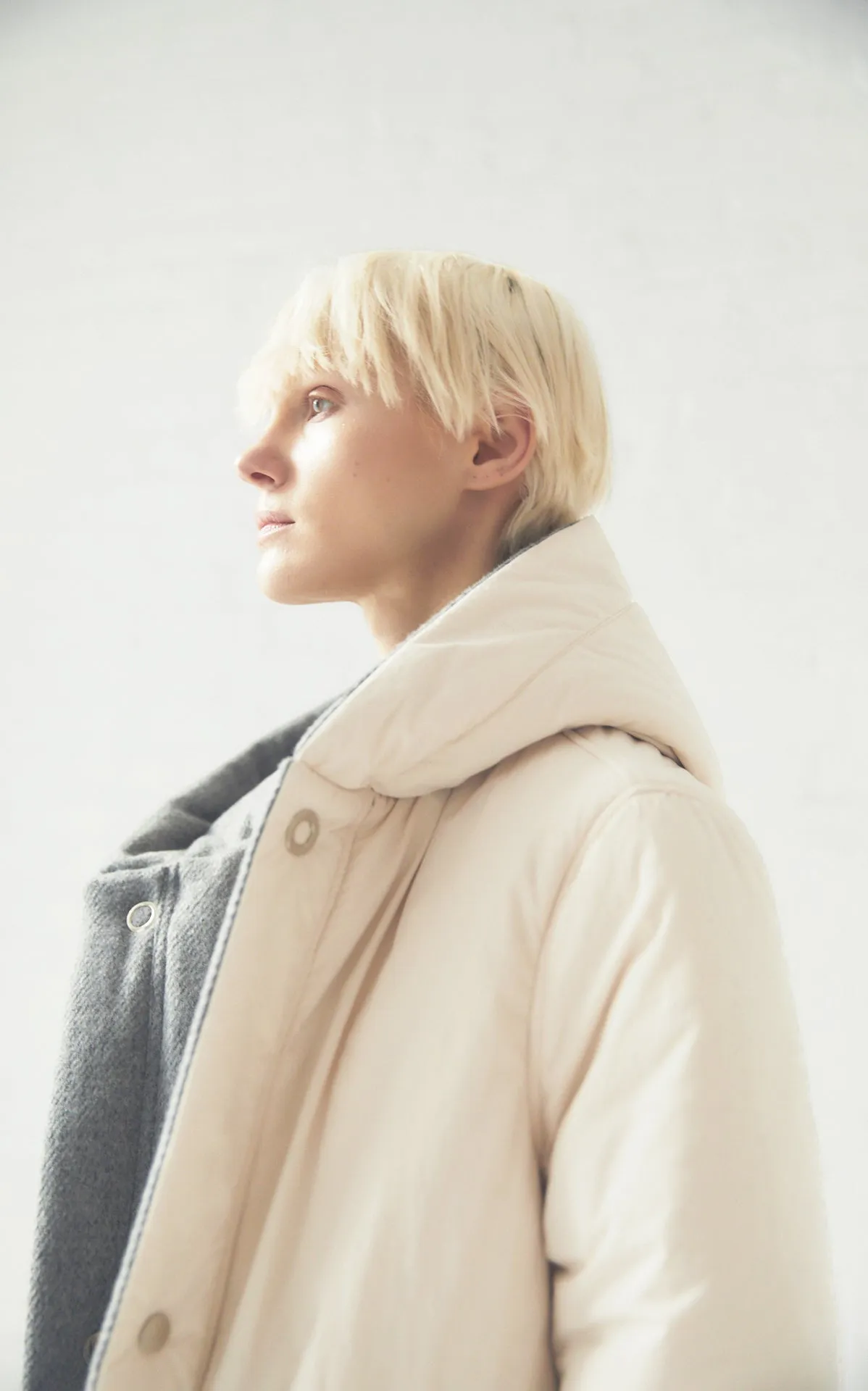 REVERSIBLE SUSTAINABLE DOWN WOOL COAT