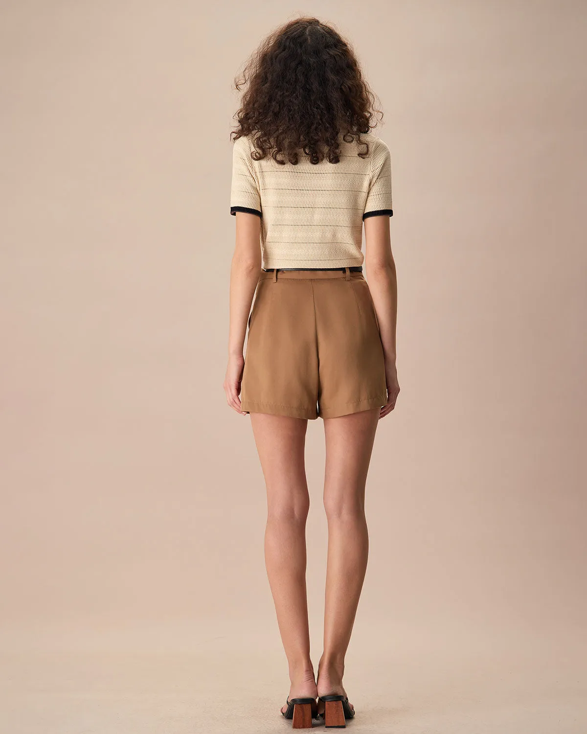 The Khaki High-Waisted Pleated Wide-leg Shorts