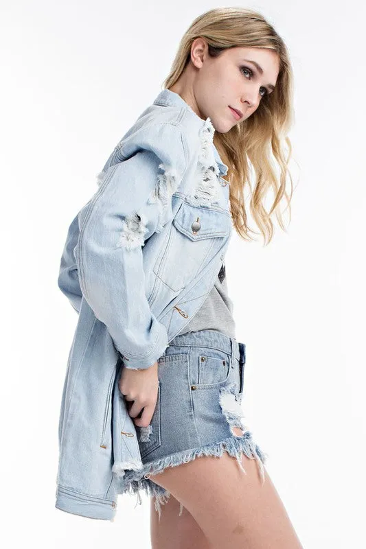 THE MYSTYLEMODE LIGHT WASH DISTRESSED DENIM OVERSIZED JEAN JACKET