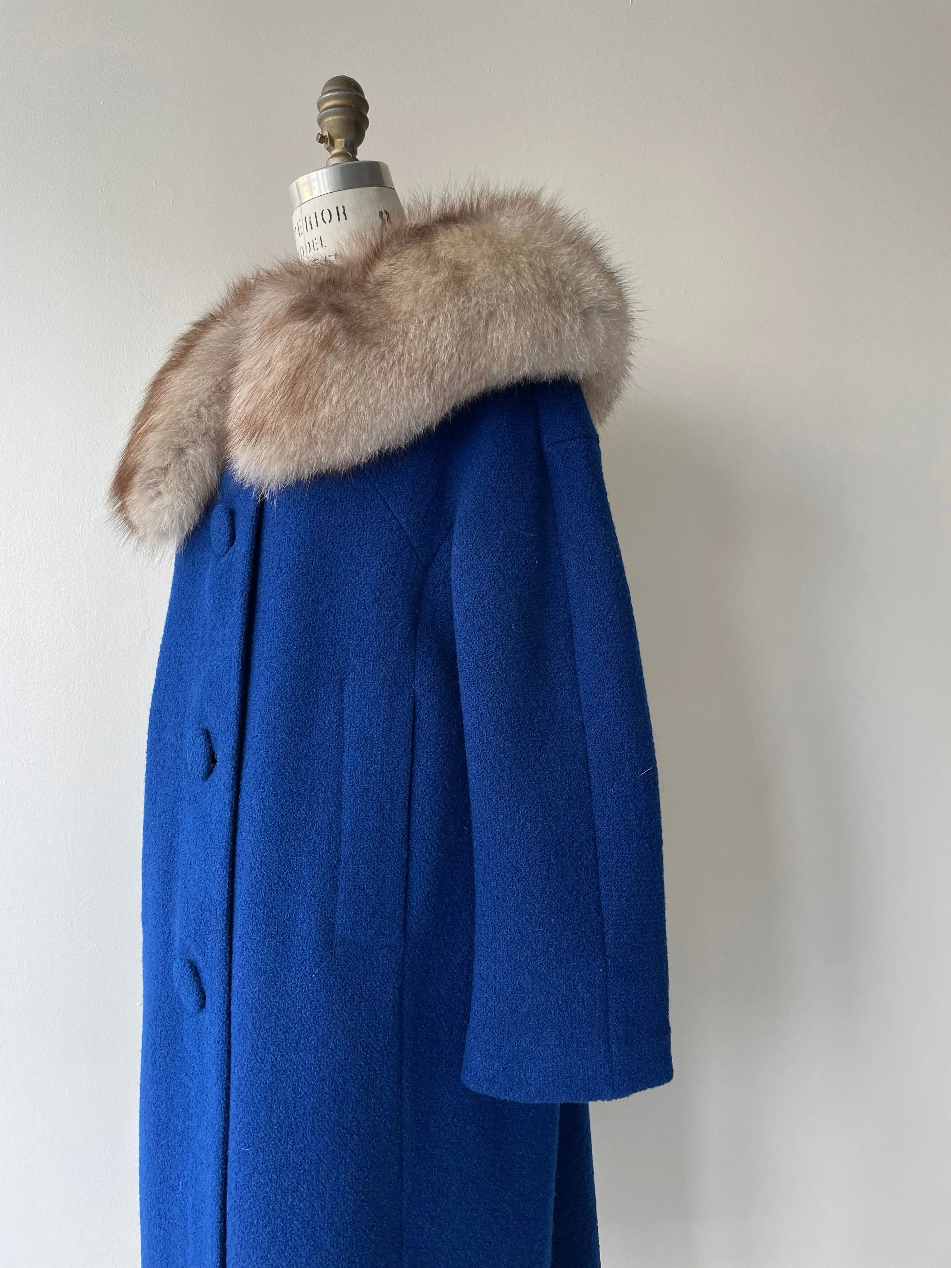 Vintage 1960s Ostara Coat